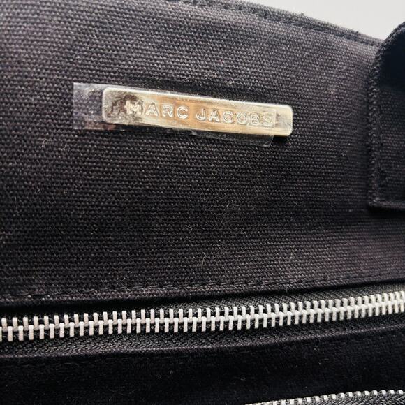 Marc Jacobs Tote Bag Womens Black Canvas Zip Front Pocket Shopper Purse New - Picture 11 of 13